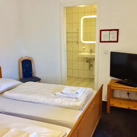 Marjani Hotel 3*