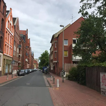 Marjani 3* Hannover
